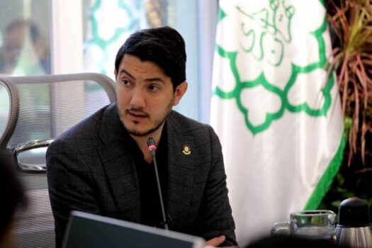 از افتتاح ۱۷۰ کیلو وات نیروگاه خورشیدی تا ساخت نخستین ساختمان سبز شهرداری