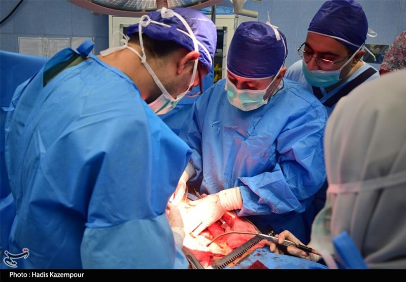 انجام موفق نخستین عمل حذف تومور فک تحتانی در مشهد