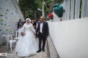 مراسم ازدواج دو کارتن خواب در کنار معتادان رهایی یافته+ تصاویر
