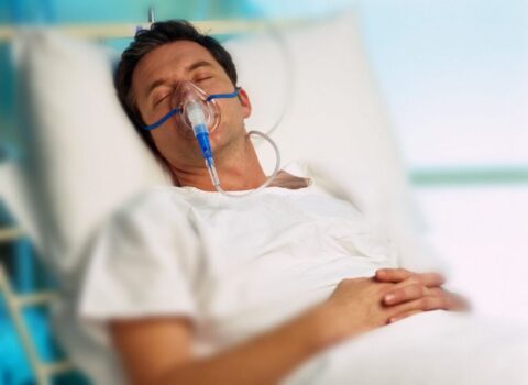 اکسیژن درمانی بیماران کرونایی در خانه خطرناک است