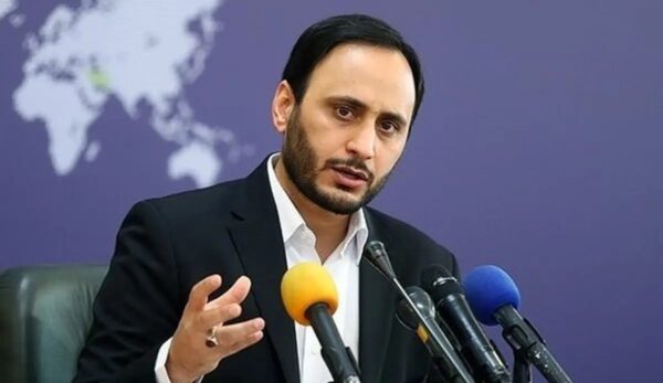 سخنگوی دولت: دو سه بار عرض کرده‌ام؛ بنزین گران نمی‌شود