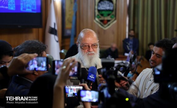 شهرداری تهران توان داخلی برای به انجام رساندن پروژه هوشمندسازی را دارد