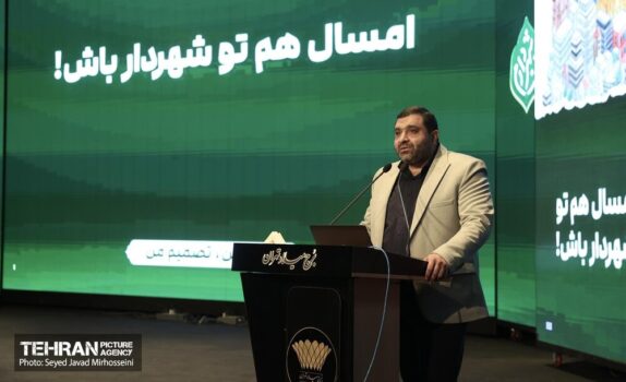 جلب مشارکت مردم سرمایه اجتماعی را افزایش میدهد