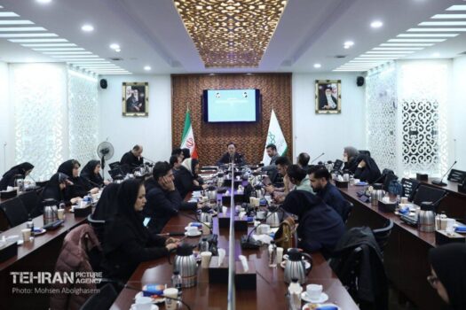 معاونت فرهنگی وزارت ارشاد به تعهداتش کامل عمل نکرده است/ عباس‌آباد میزبان بزرگترین تئاتر کشور در سال آینده