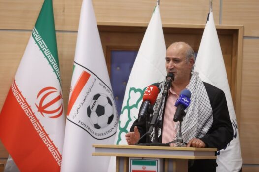 شهردار تهران در همه زمینه‌هایی که به نفع انقلاب، مردم، نظام و کشور باشد فعال است/ ایجاد بخش وی‌.ای‌.آر و زمین فوتبال ساحلی در مرکز ملی فوتبال؛ به‌زودی