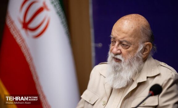 چاه‌های ۲۰۰متری منابع زیرزمینی پایتخت را از بین می‌برد/ اجرای طرح نفوذ آب به زمین در تهران