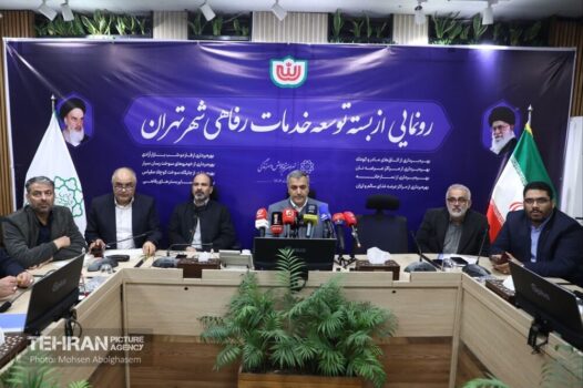 جزییات امکانات اتاقهای مادر و کودک/ بهرهبرداری از هفتمین جایگاه سوخت تک سکو در منطقه۱۴/ توسعه ۳۰ تایی نانواییها در میادین ترهبار تا دو ماه