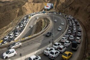 ترافیک سنگین در محورهای منتهی به شمال کشور/ تردد در مرزهای اربعینی روان است