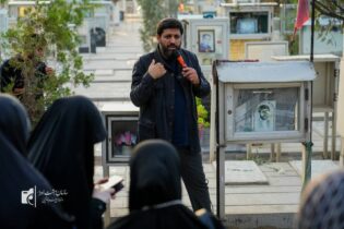  برگزاری رویداد «در محضر شهدا» از سلسله رویدادهای بعثت بانوان اهل فرهنگ و هنر کشور در بهشت زهرا(س)