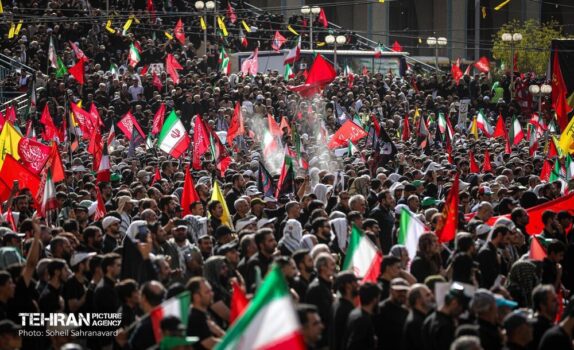 اعلام مسیرها، محدودیتهای ترافیکی و تمهیدات حملونقل عمومی آیین تشییع رهبر شهید انقلاب/ تخصیص فضای عظیم پارک در ۱۲ ایستگاه مترو