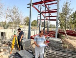 تداوم پیشرفت عملیات عمرانی در کارگاه و کارخانه در پروژه احداث مجموعه ساختمان فوتبال ساحلی