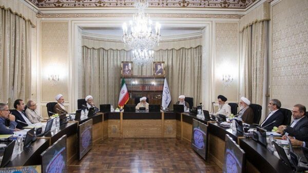 درخواست بسیج دانشجویی ۳ دانشگاه تهران از شورای نگهبان: در صلاحیت برخی از چهره‌ها تجدید نظر کنید