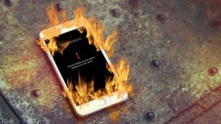 راهکارهای مراقبت از گوشی در گرمای هوا/ چرا نباید گوشی را در ماشین بگذاریم؟