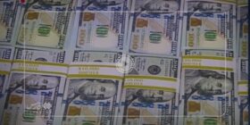 فیلم| کشف ۱۰ میلیون دلار تقلبی در بازار