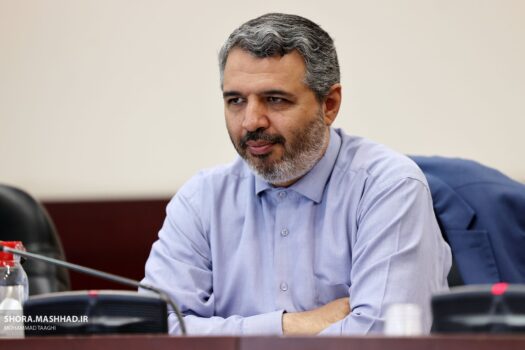 ارائه خدمات رایگان در مرکز کلینیک گیاه‌شناسی بوستان نیلوفر آبی