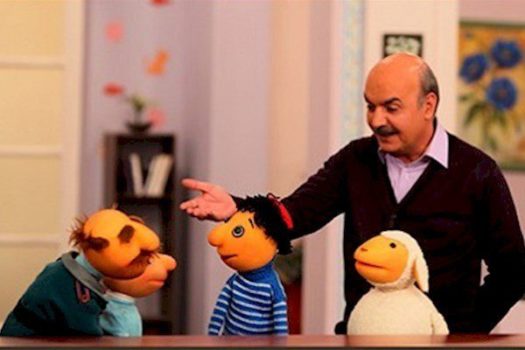 گفته‌ها در مورد زمان پخش «کلاه قرمزی»