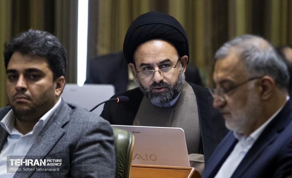 اقدامات شهرداری تهران طی جنگ رمضان باعث شد سایه جنگ‌زدگی از تهران دور شود