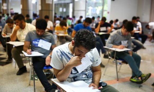 آغاز توزیع كارت شركت در آزمون عملی رشته‌ عكاسی کنکور