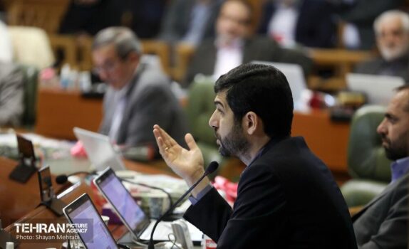 آغاز بررسی بودجه سال آینده مدیریت شهری/ بودجه مناطق ۱ تا ۹ بررسی شد