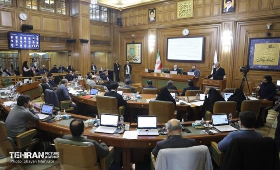 در کارخانه‌های نوآوری فقط نوسازی انجام می‌شود/ می‌توانیم با سرمایه‌گذار خارجی یا داخلی ساخت مجموعه‌های ورزشی را کلید بزنیم