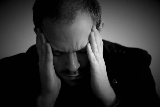 ۹۰ درصد گرفتاری‌ها مسائل روحی و روانی است