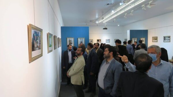 اولین نمایشگاه عکس «قاب شهر» در مشهد افتتاح شد