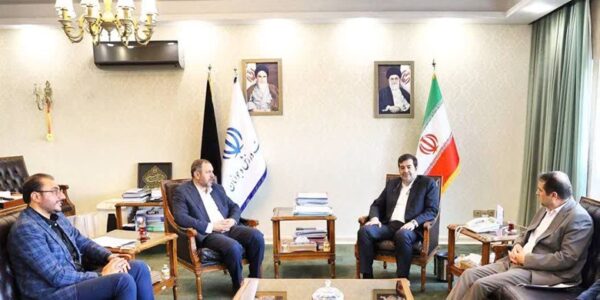 دیدار رئیس شورای عالی استان‌ها با وزیر ورزش و جوانان