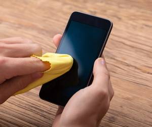 نکاتی برای ضدعفونی تلفن همراه کرونایی
